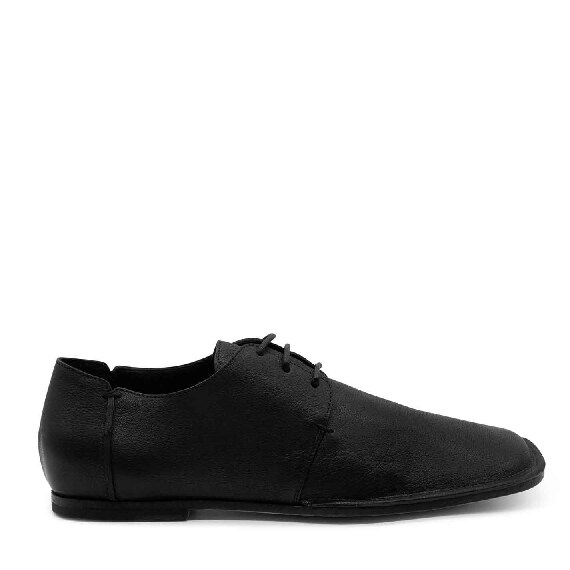 Black Crispy Derbies