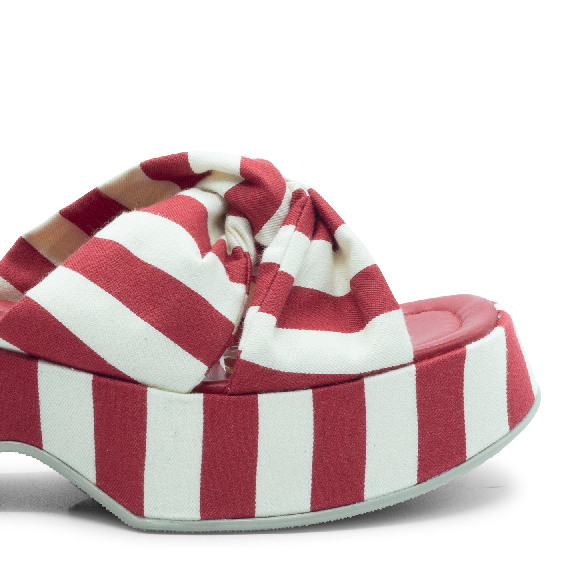 Red/white mini marine Yoko sandal