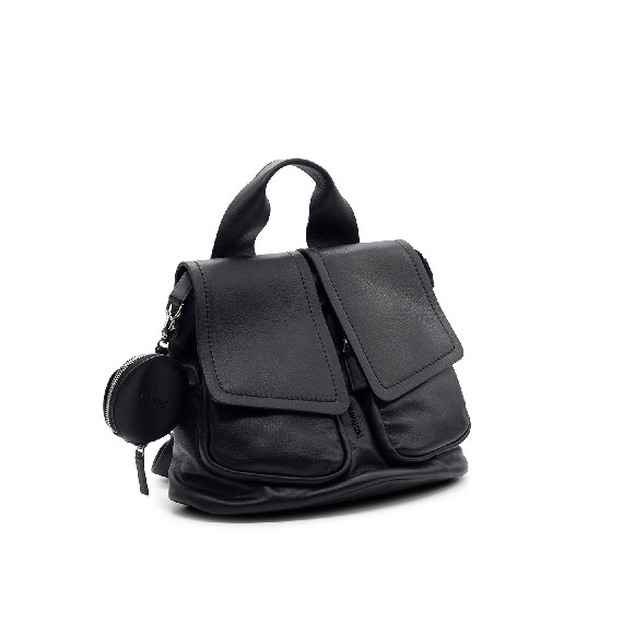 Jami<br/>Big black backpack  