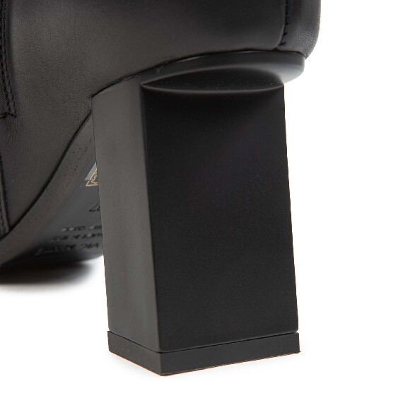 H08 Panton-Tronchetto piega nero